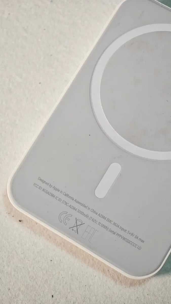 Cargador portátil Apple para Iphone Magsafe color blanco - Image 3